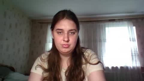 Snapshot of hess_luna_ chatting on September 17, 9:13 am hess_luna_ online show from September 17, 9:13 am