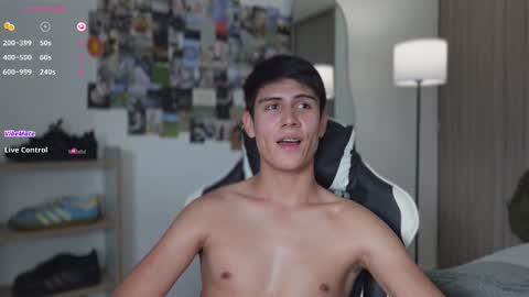 hey_cesard online show from November 24, 4:27 pm