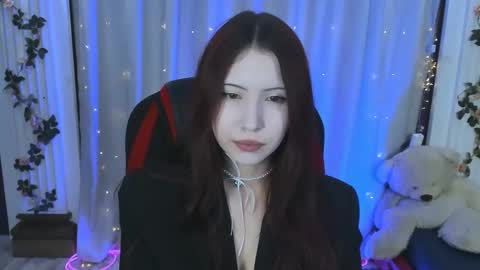 Lina online show from December 16, 9:10 pm