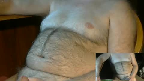 Snapshot of higgins11 chatting on February 18, 1:21 am higgins11 online show from February 18, 1:21 am