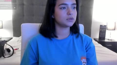 hilary_tailor online show from March 5, 4:49 pm