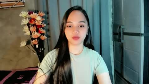 hilarymolly online show from February 7, 10:02 pm