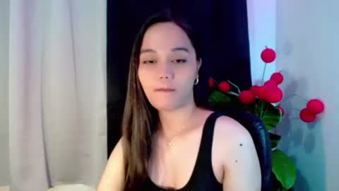 hilarymolly online show from January 9, 10:37 pm