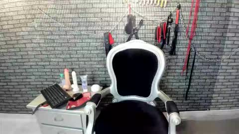 Hillary  online show from March 21, 3:23 am