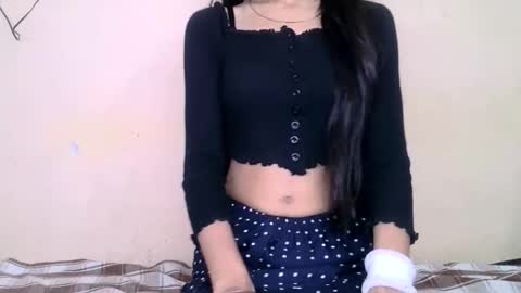 Himani online show from February 6, 7:12 am