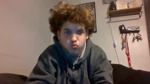 Snapshot of himommy37 chatting on September 25, 12:23 pm himommy37 online show from September 25, 12:23 pm