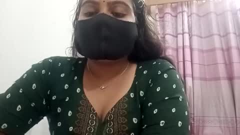 himuhimu22 online show from October 19, 6:56 pm