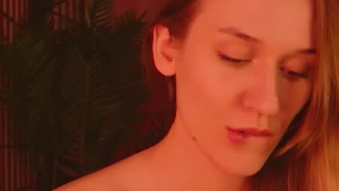 Hina online show from January 11, 4:57 pm