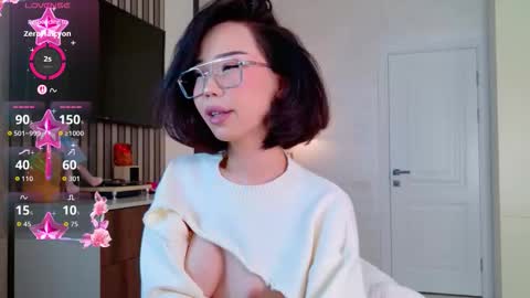 Snapshot of hinnarin chatting on September 26, 1:35 am hinnarin online show from September 26, 1:35 am