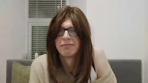 HiRiley online show from December 3, 9:48 pm