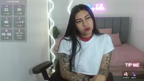  hisis  online show from September 23, 11:48 am