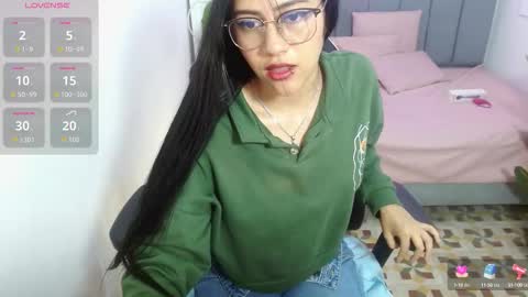  hisis  online show from September 28, 12:14 pm