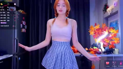 Ella online show from November 20, 7:00 pm