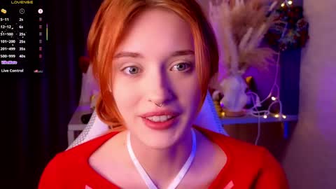 Ella online show from April 3, 6:37 pm