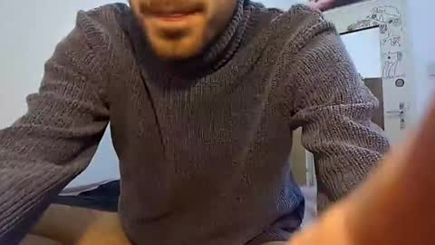 Snapshot of hitmenoww chatting on February 13, 1:48 pm hitmenoww online show from February 13, 1:48 pm