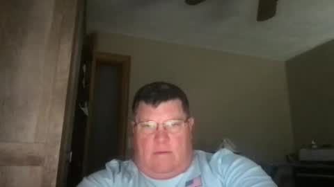 hmmtat online show from February 24, 9:31 pm