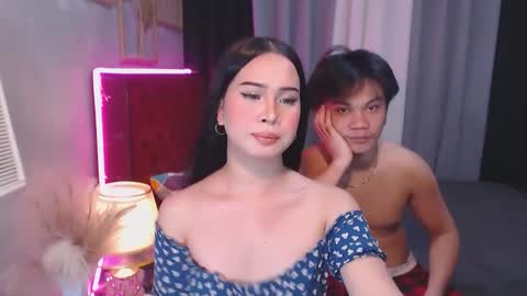 Snapshot of hoelymolly chatting on October 25, 8:13 am hoelymolly online show from October 25, 8:13 am