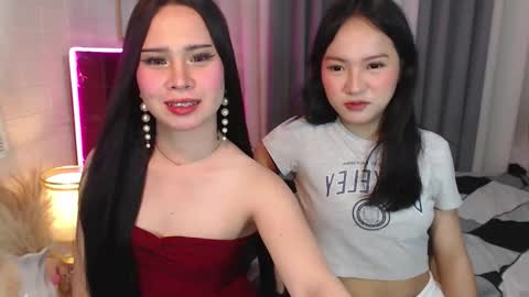 hoelymolly online show from February 23, 5:37 pm