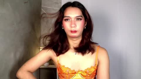 Hoelymorri online show from September 27, 9:45 pm