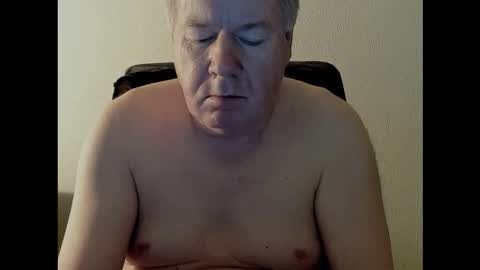 Holger online show from October 7, 2:57 pm