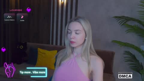 My social media links subscribe to support me  online show from March 4, 3:55 am