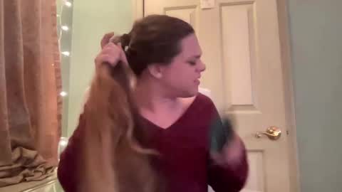 Snapshot of holly23hopefull chatting on January 2, 4:41 am Hollys Drive threw Side Of CB. online show from January 2, 4:41 am