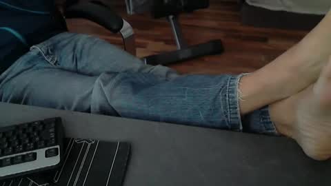 hollymollysucker online show from March 2, 8:54 am