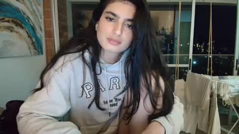 hollyshit_ online show from November 25, 1:04 am