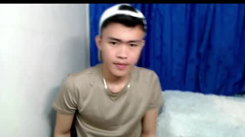 Snapshot of holy_fucker21 chatting on September 10, 2:07 pm Jayjay online show from September 10, 2:07 pm