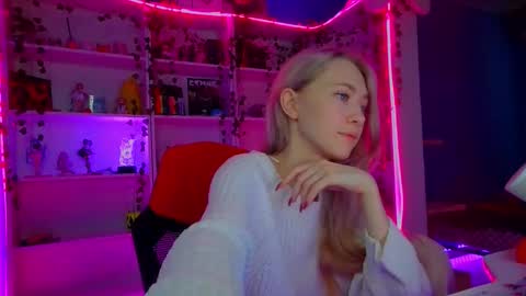 Rumi online show from September 27, 10:35 am