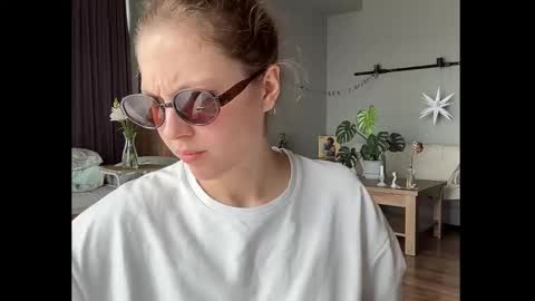 dori not holy get my tg channel with link from description under last photo online show from October 23, 11:12 am