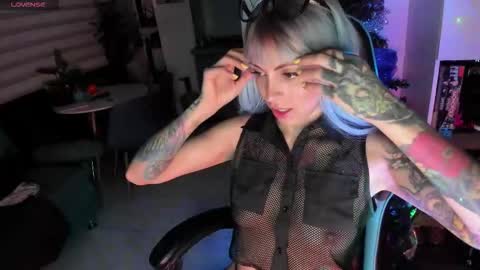 Mila Purple online show from January 15, 1:14 am