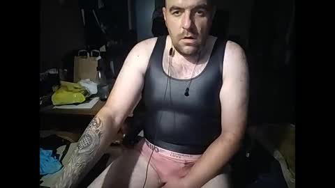 Snapshot of homojeans chatting on September 20, 9:29 pm Thomass online show from September 20, 9:29 pm