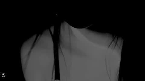 Snapshot of honeeeey_ chatting on October 16, 11:58 pm honeeeey_ online show from October 16, 11:58 pm