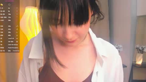 Snapshot of honeey_beee chatting on September 21, 8:46 pm May online show from September 21, 8:46 pm