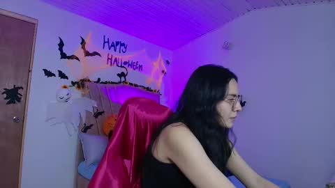   online show from October 6, 2:57 pm