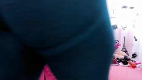 Jhenna martinez online show from October 4, 6:17 pm