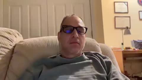 Snapshot of honey_man14 chatting on January 4, 5:05 am honey_man14 online show from January 4, 5:05 am
