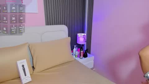 honey_sofii_ online show from March 24, 11:27 am