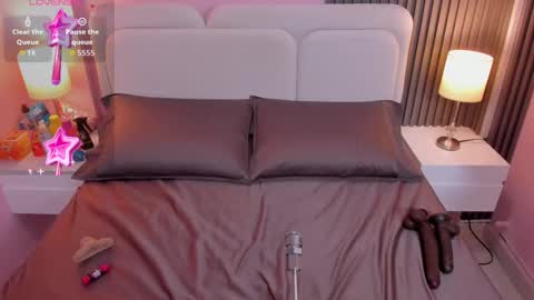 honey_sofii_ online show from September 11, 11:55 am