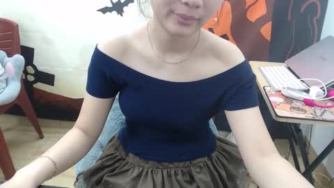 honeybaby2k online show from November 1, 3:49 am