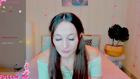 Lizzy online show from October 18, 2:27 am