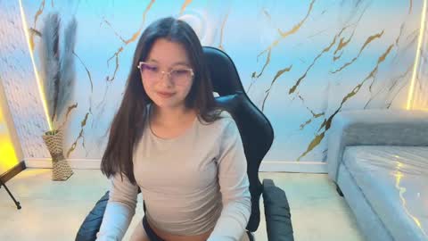 honeydoll_tf online show from May 5, 2:34 pm