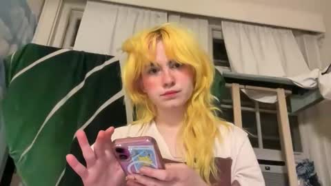 Emi Rose online show from April 27, 3:04 am