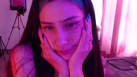    online show from February 19, 9:36 pm