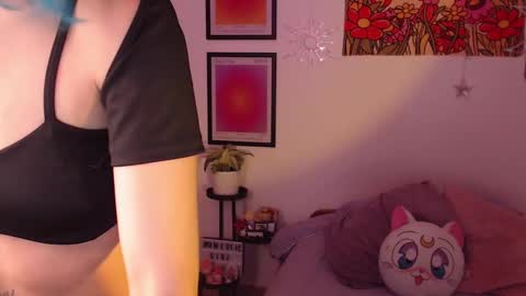    online show from September 23, 10:05 pm