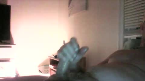 Snapshot of honj19747 chatting on January 2, 4:09 am honj19747 online show from January 2, 4:09 am