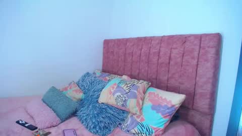 Snapshot of hoot_alicee chatting on September 30, 9:03 pm ONLYFANS online show from September 30, 9:03 pm