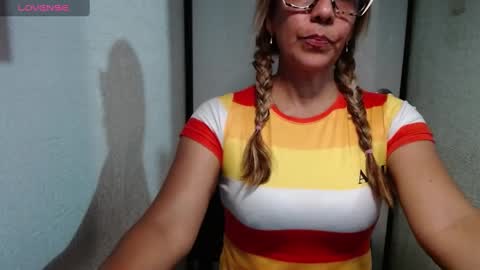 horny and daring online show from February 25, 7:49 pm