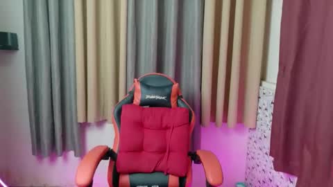 ROGER online show from November 23, 9:24 pm